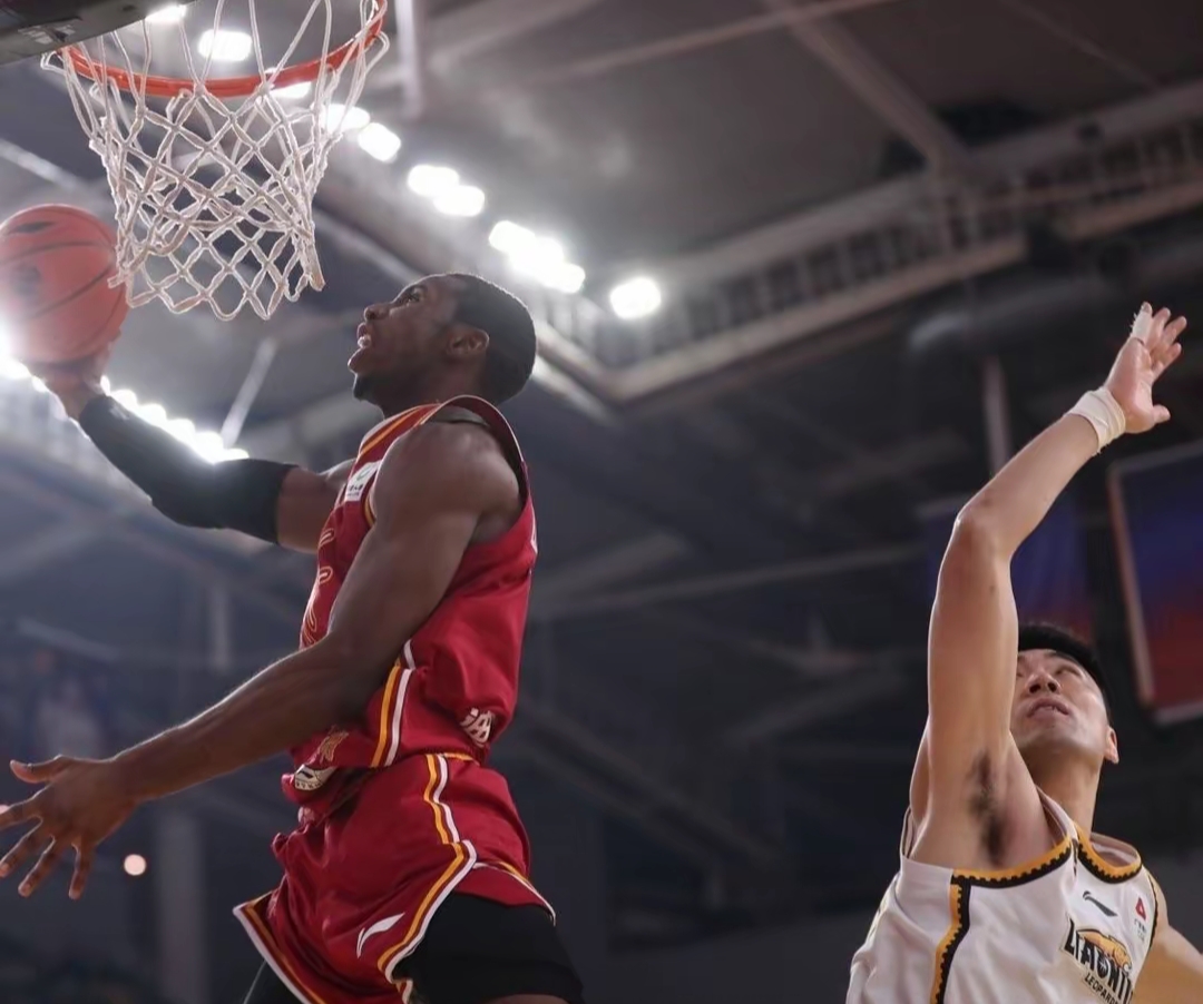 Pinnacle APP瓦伦西亚发布备战花絮,今夜战术微调,NBA总决赛任务艰巨,身体对抗强度拉满的简单介绍